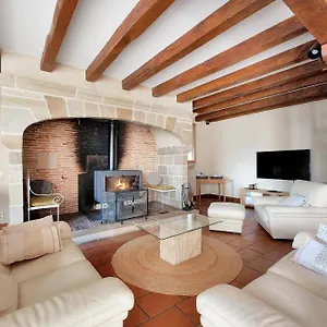  Hébergement de vacances Domaine Du Segala France